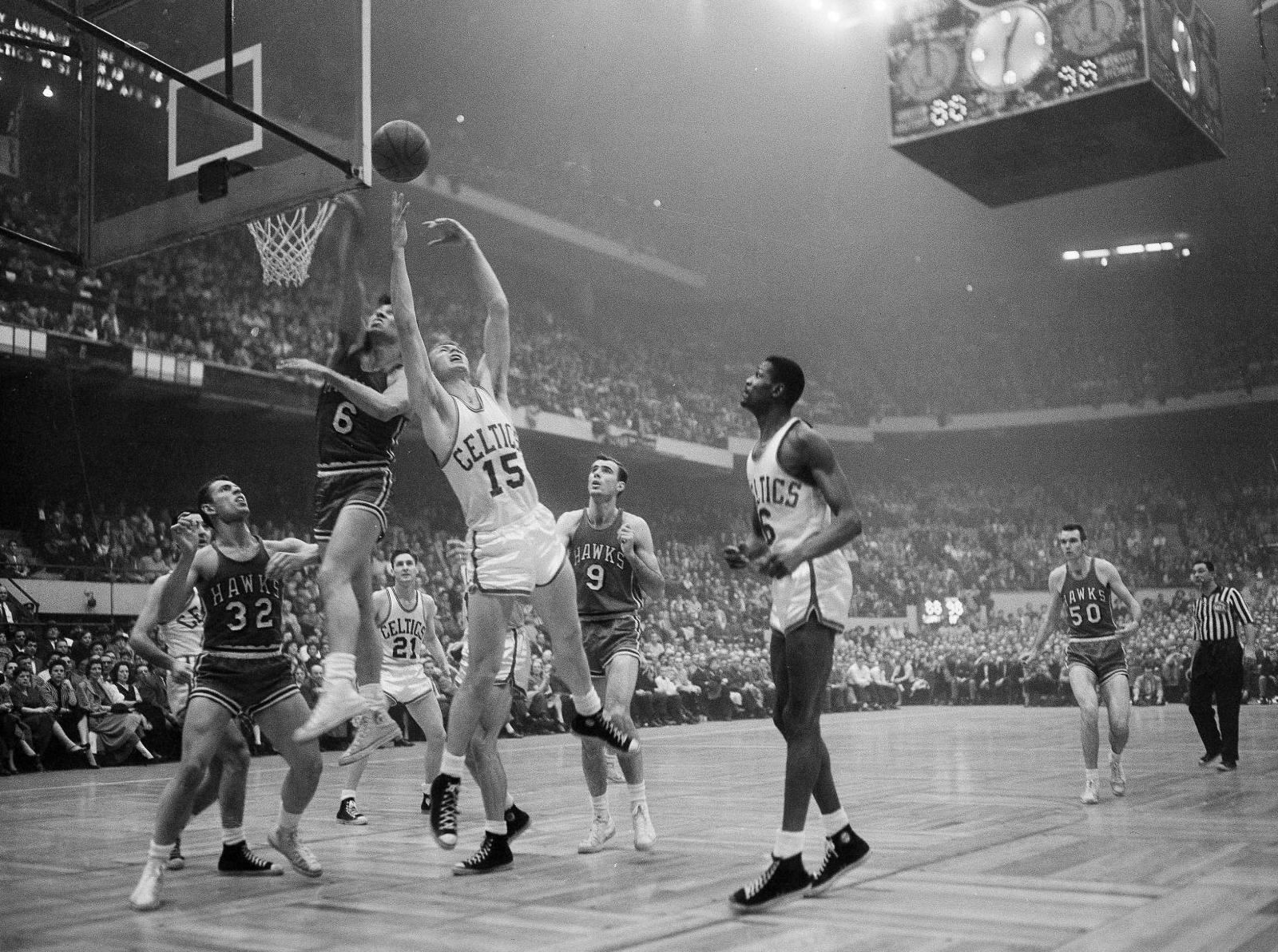 Cliff Hagan, Tom Heinsohn, Medford Park, Bob Pettit, Bill Sharman
